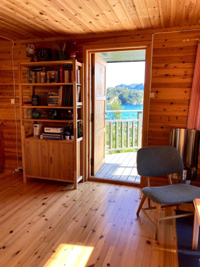 Bergen/sotra: Sea Cabin. Spa. Fishing. Boat Holiday home *