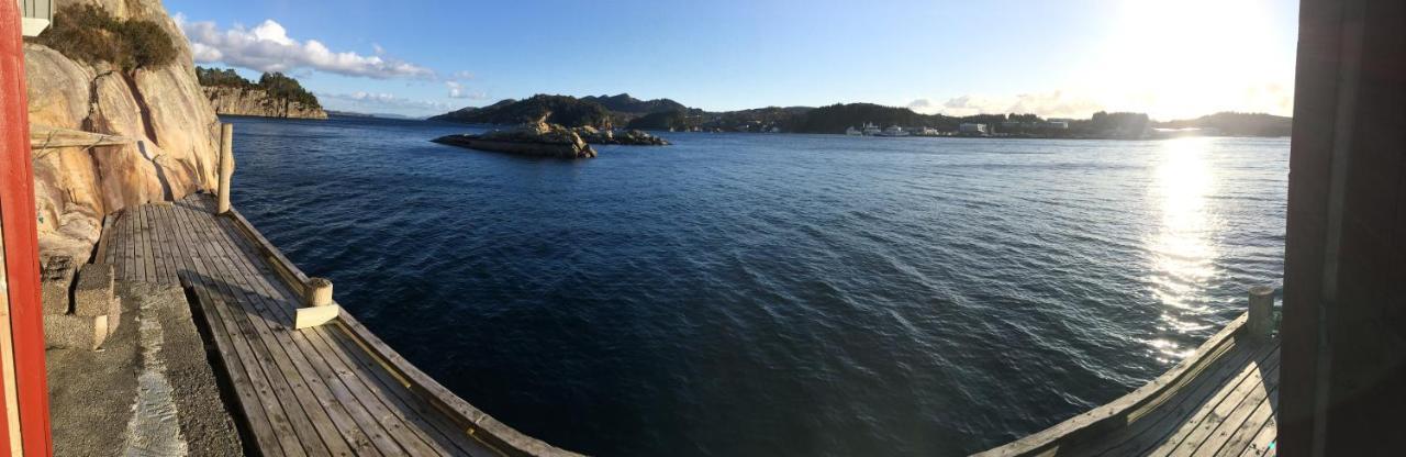 Bergen/sotra: Sea Cabin. Spa. Fishing. Boat